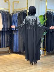 özel taş işlemeli şifon pelerin siyah 2