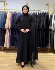 45985 tek omuz taşlı pelerinli elbise siyah