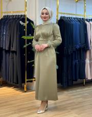 818 göğüs detay saten elbise haki